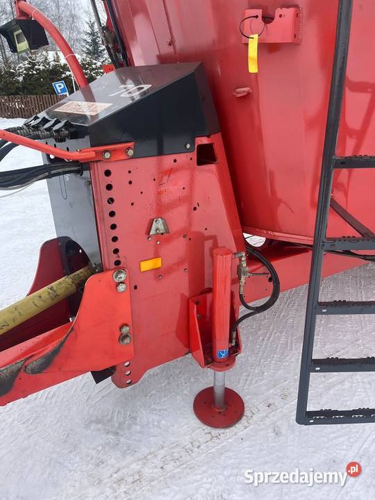 Wóz paszowy paszowóz Kuhn Euromix 1 niski 16m3 mazowieckie Myszyniec sprzedam