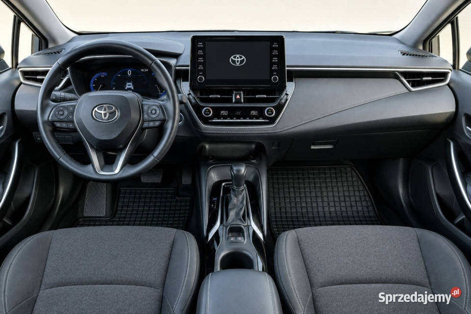 Toyota Corolla 22 Salon Polska 18 HYBRID 1wł z światła przeciwmgielne Białystok