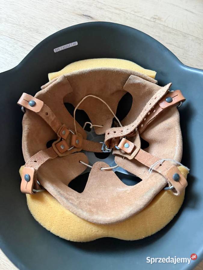 M56 Strichtarn helm DDR Wrocław