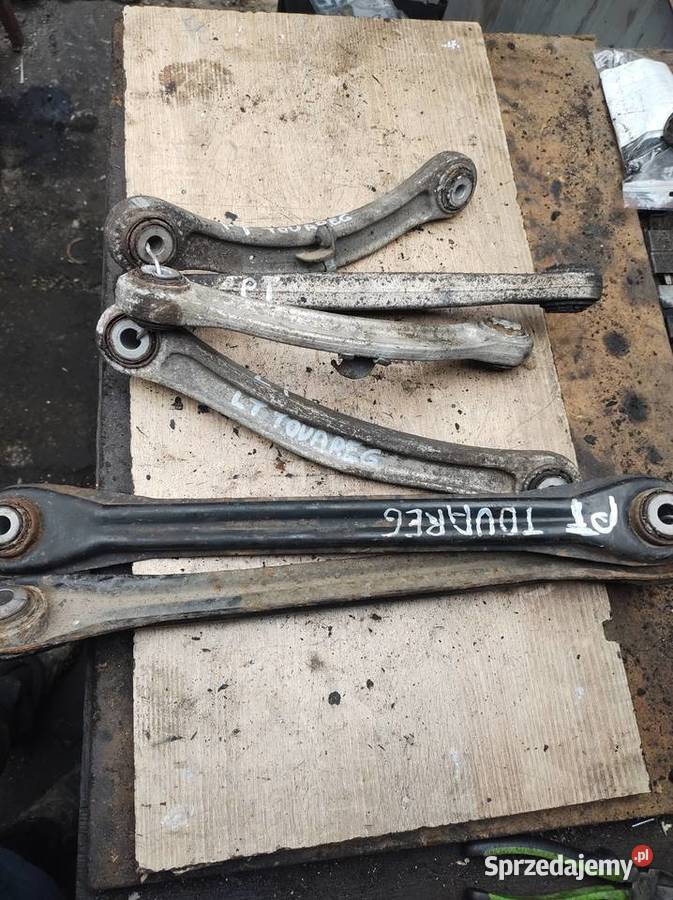 VW TOUAREG I wahacz tył Kielce