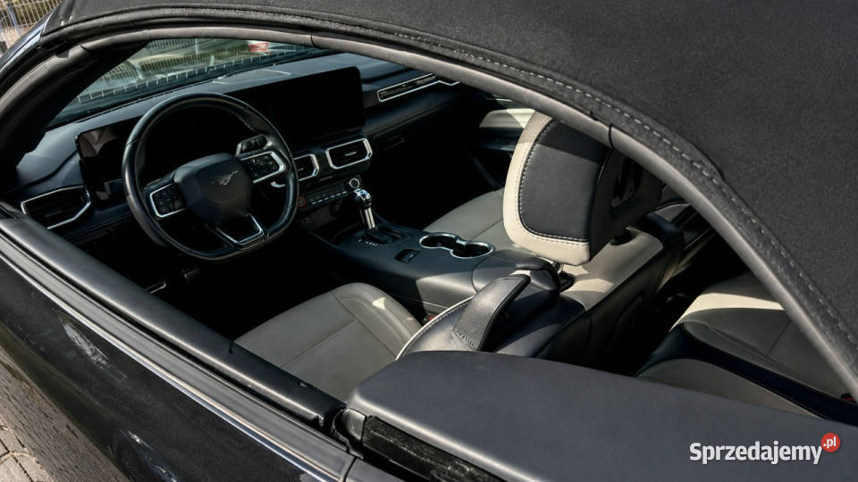 Ford Mustang Cabrio 23 290 Wentyle Radar Kamera automatyczna Ford