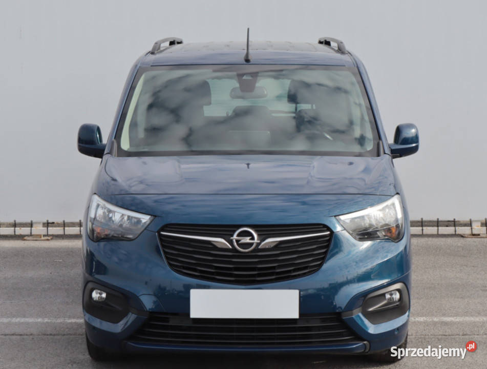 Opel Combo 15 CDTI gniazdo USB lubelskie