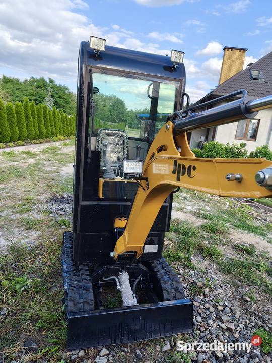 Minikoparka JPC 1200 z kabinąmega zestaw