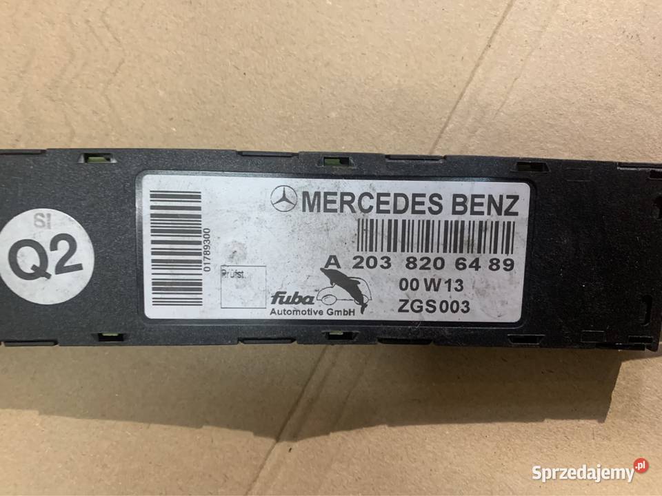 2038206489 Wzmacniacz anteny antena mercedes c Rok produkcji 2002 sprzedam