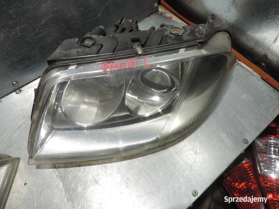 LAMPA LEWY PRZÓD VW PASSAT B5 FL osobowe Nowy Sącz