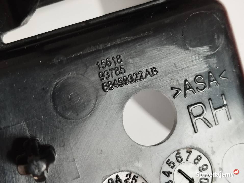 Wspornik osłony zderzaka MoparJeep Grand Cher