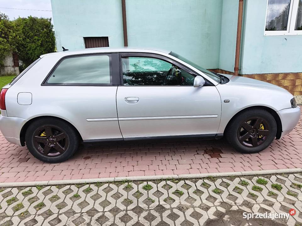 Audi a3 quattro 18 turbo gaz Zarejestrowany w Polsce Bielowy