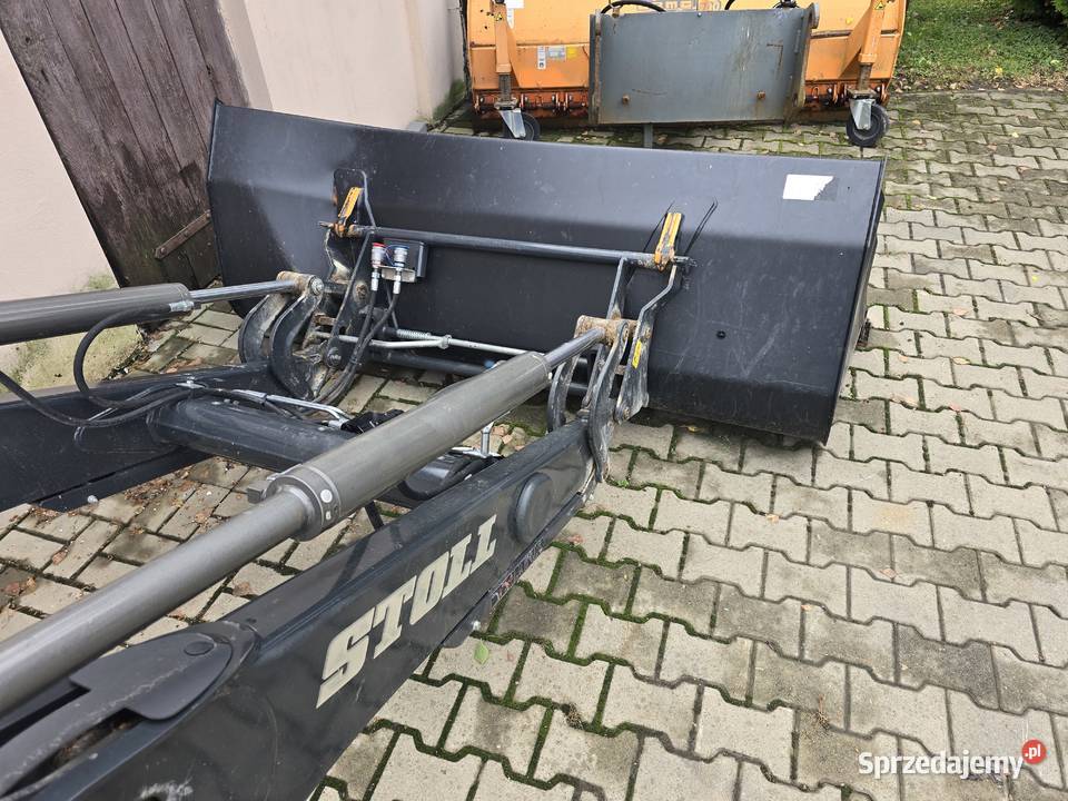 Ładowzcz czołowy Kubota 1954A Stoll stan idealny Kubota Zubowice
