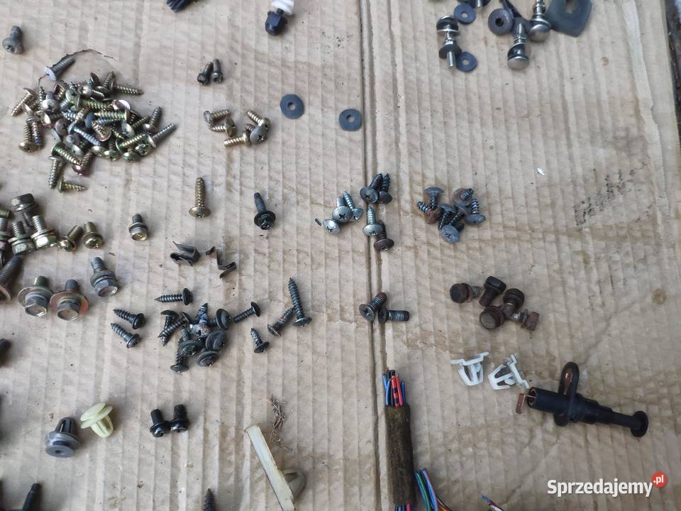 Śruby kołki mocowania zaślepki Civic Ej9 EK4 osobowe Bielsko-Biała