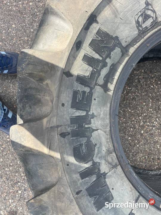 Opony MICHELIN 4257520 r xm 47 bieżnik ok 1 nie sprzedam