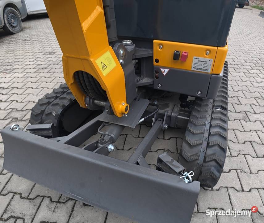 Koparka minikoparka 18 T nie Zawiercie sprzedam