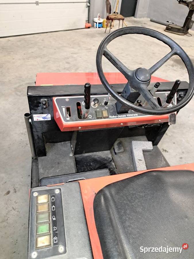 Zamiatarka Hako Jonas 1000VH