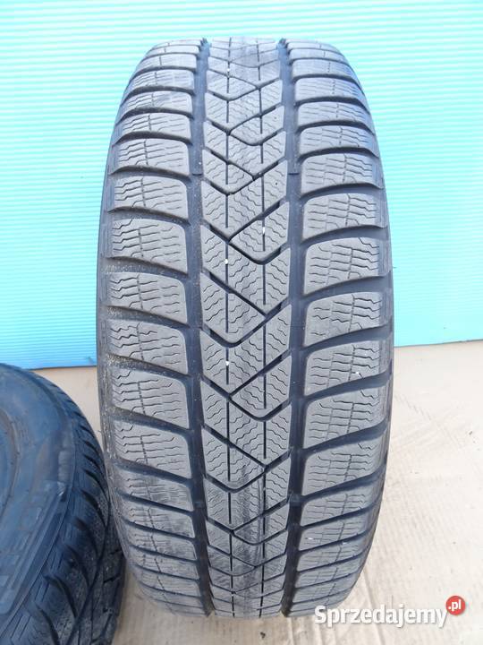 Pirelli Winter SottoZero 3 20560R16 96H 613mm