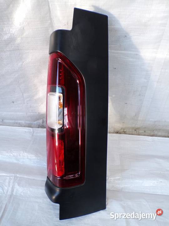 Lampa tył prawa Renault Trafic III Opel Vivaro B sprzedam