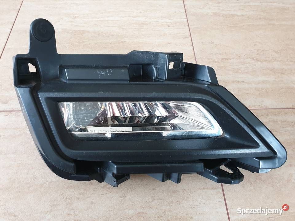Nissan Micra V K14 Halogeny przód 261558996C i osobowe