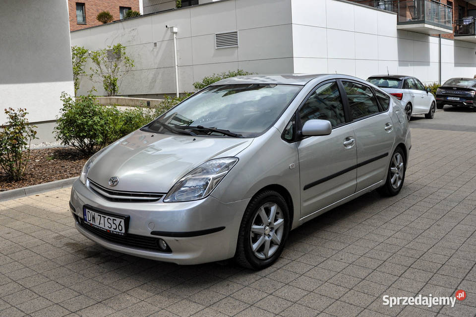 Toyota Prius 15 LPG Hybryda Automat Salon Toyota Wrocław