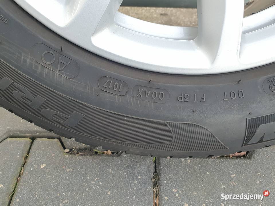 Felgi Koła Audi A3 A4 A5 A6 5x112 ET45 Letnie