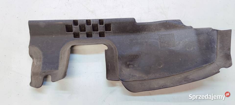 KIEROWNICA POWIETRZA PRAWA MAŁY GRILL AUDI A3 8P Przystajń