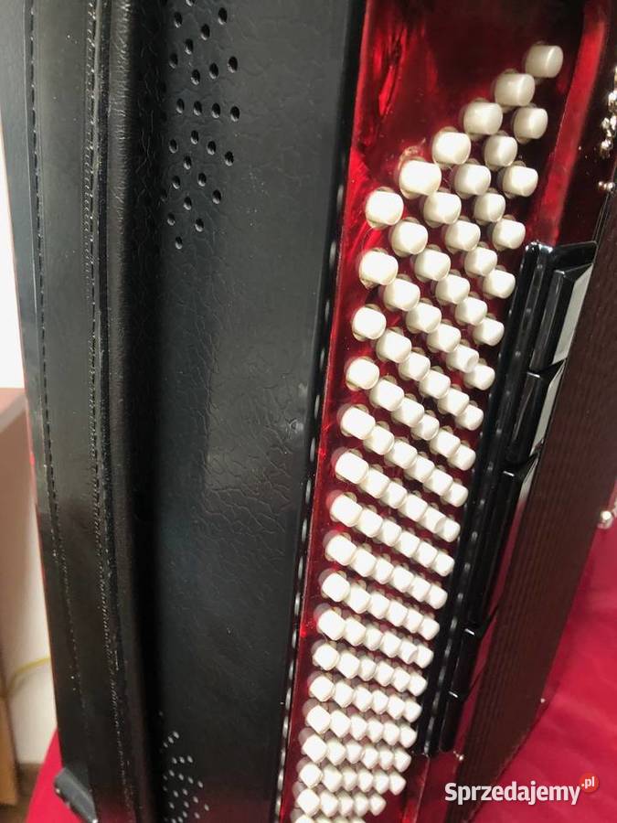 Akordeon Royal Standard Meteor 120 używany na małopolskie Kalwaria Zebrzydowska