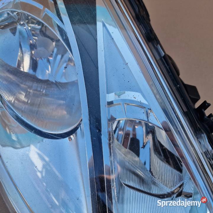 CITROEN C3 DS3 0916 REFLEKTOR LAMPA PRAWA PRZÓD Lampy przednie Bieleń