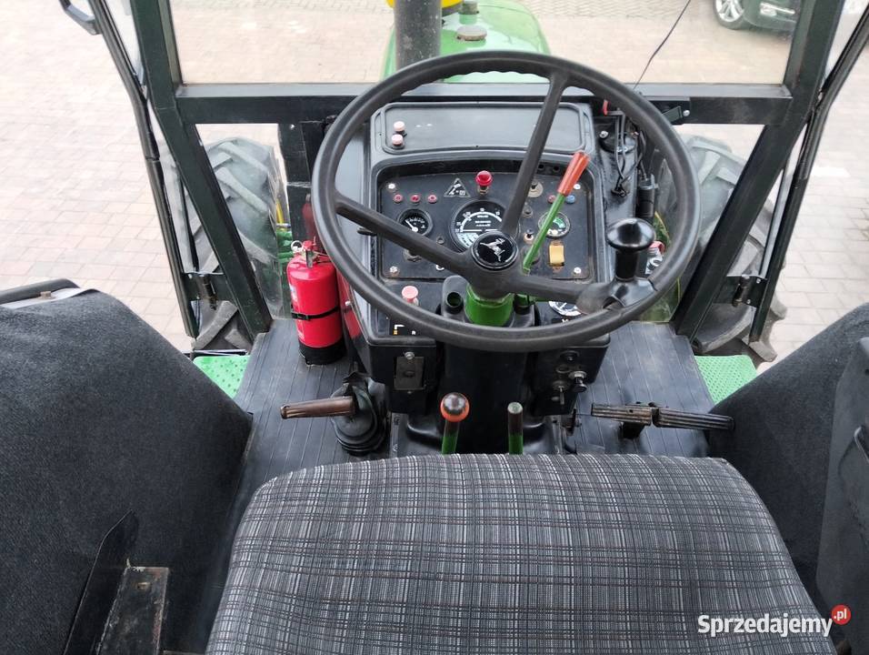 Sprzedam John Deere 2130S z turem 1977r 75 lubelskie Zamość
