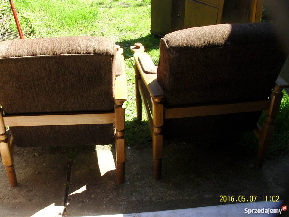 Fotele PRL lite drewno dębowe toczone nogi do sprzedam