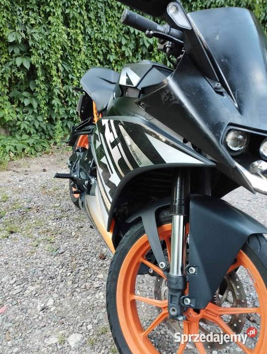 KTM RC 125 na kategorię B KTM