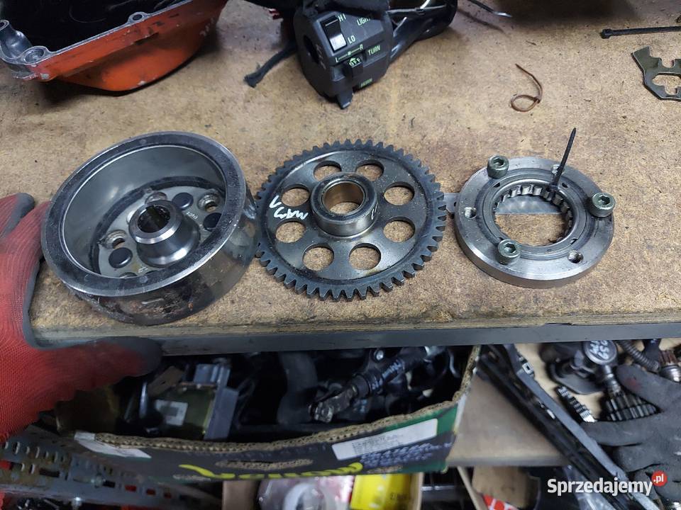 Yamaha majesty 250 koło magnesowe sprzęgiełko Silniki i osprzęt Jelenia Góra