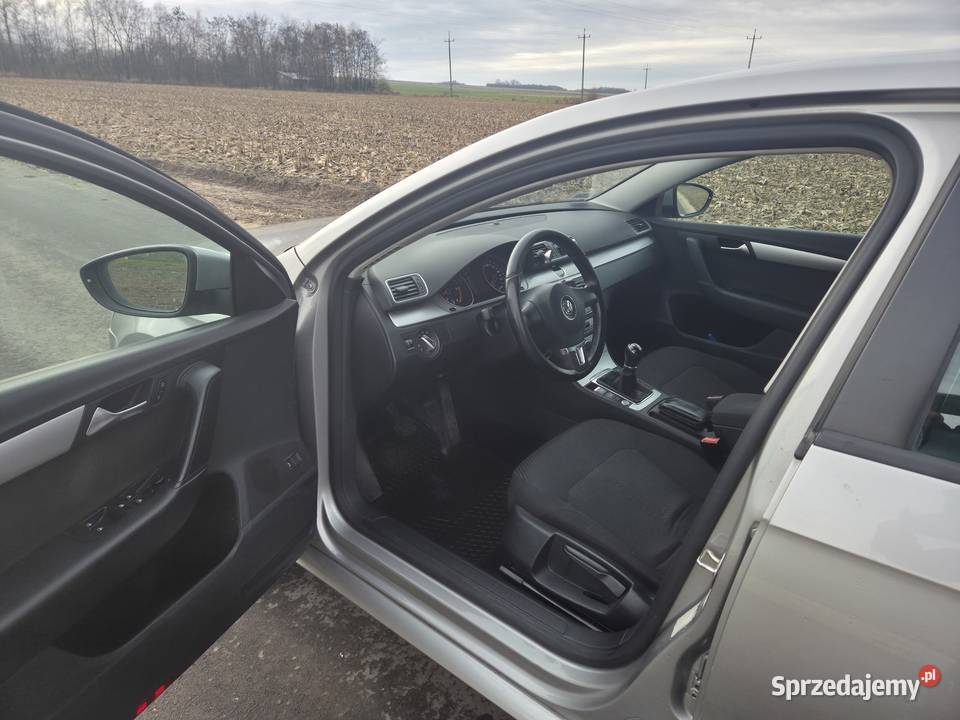 Passat B7 pierwsza rejestracja 2015 isofix świętokrzyskie Sędziszów