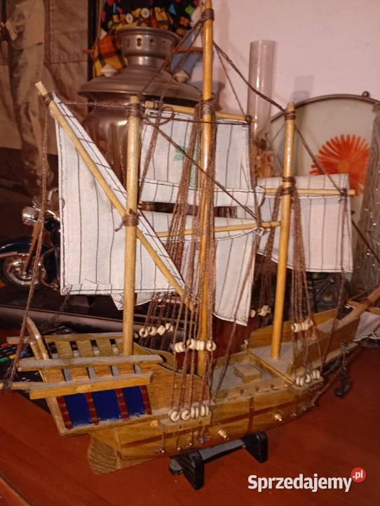 Drewniany model statku