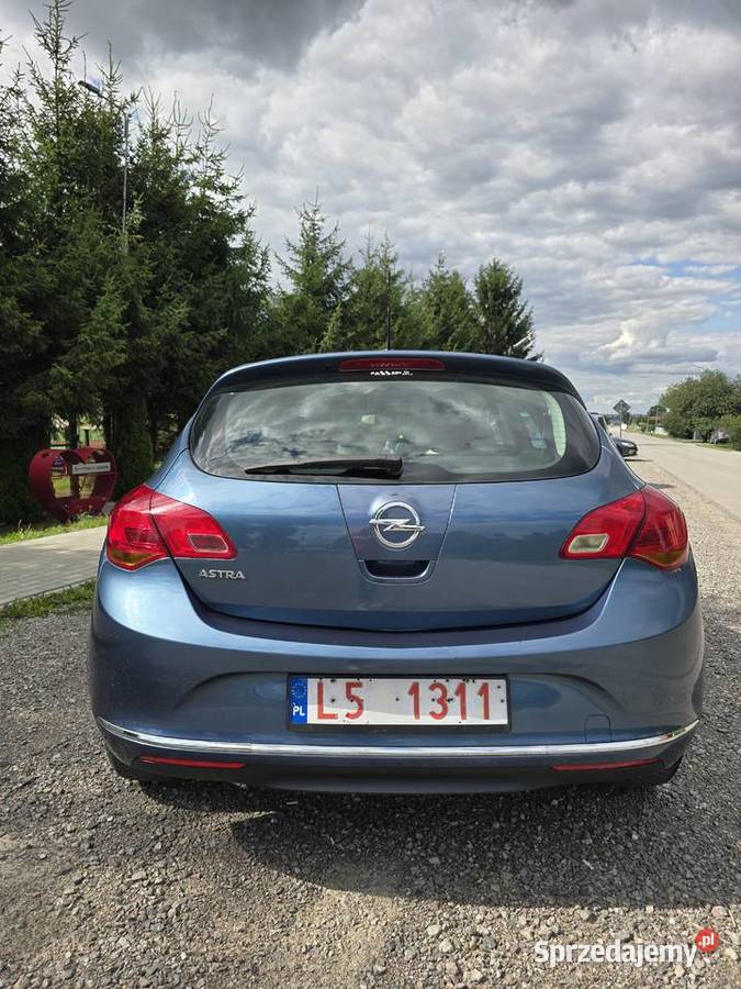 Opel Astra 14T 120 125000 Astra Szopinek