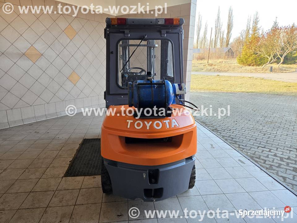 Wózek widłowy TOYOTA 7FGJF35 kabina 3500 TOYOTA Mysłowice