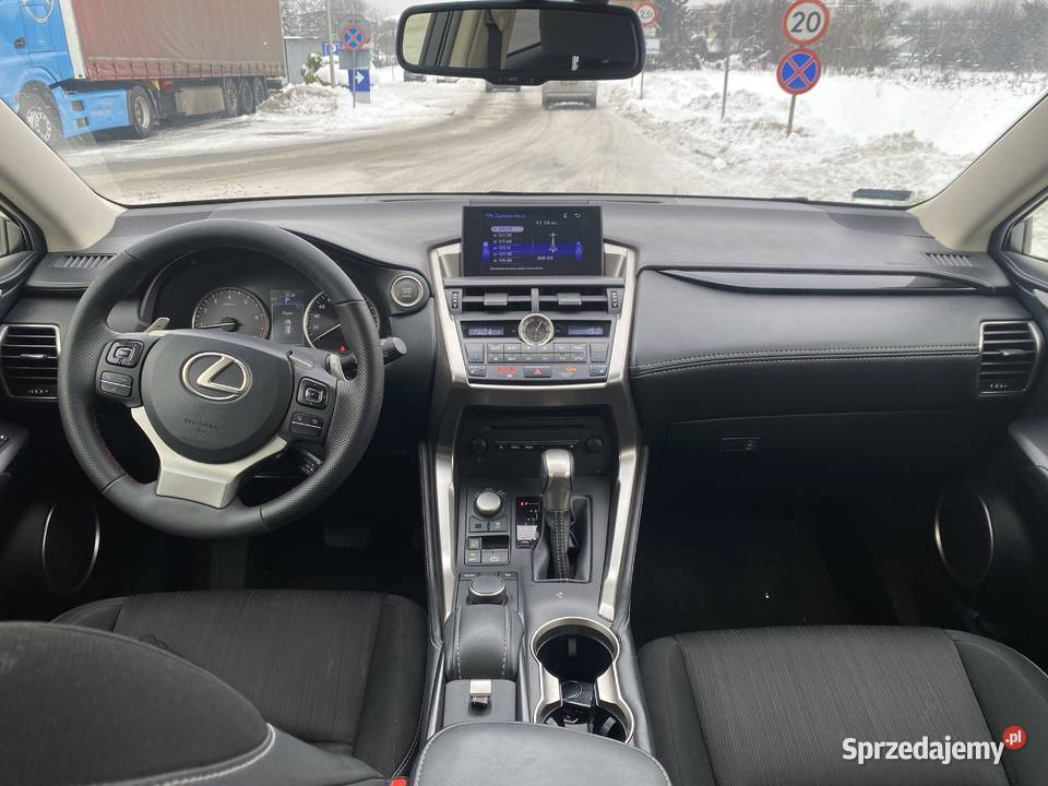 Lexus Nx 20 t benzyna krajowy zadbany 4x4 benzyna NX Wadowice sprzedam