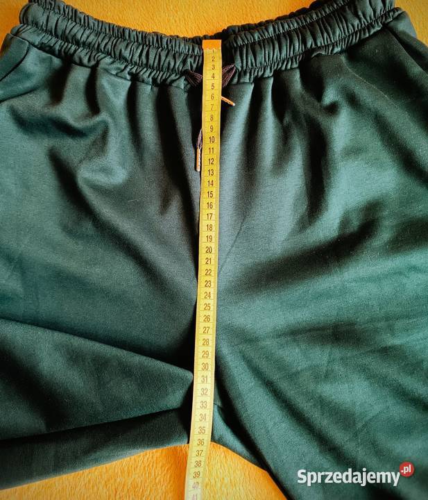 Komplet bluza i spodnie ciemna zieleń masełko Cieszyn