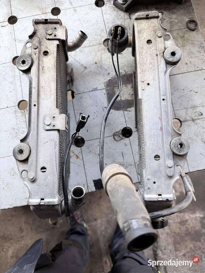 Chłodnice Suzuki drz 400S Suzuki kujawsko-pomorskie Janikowo sprzedam