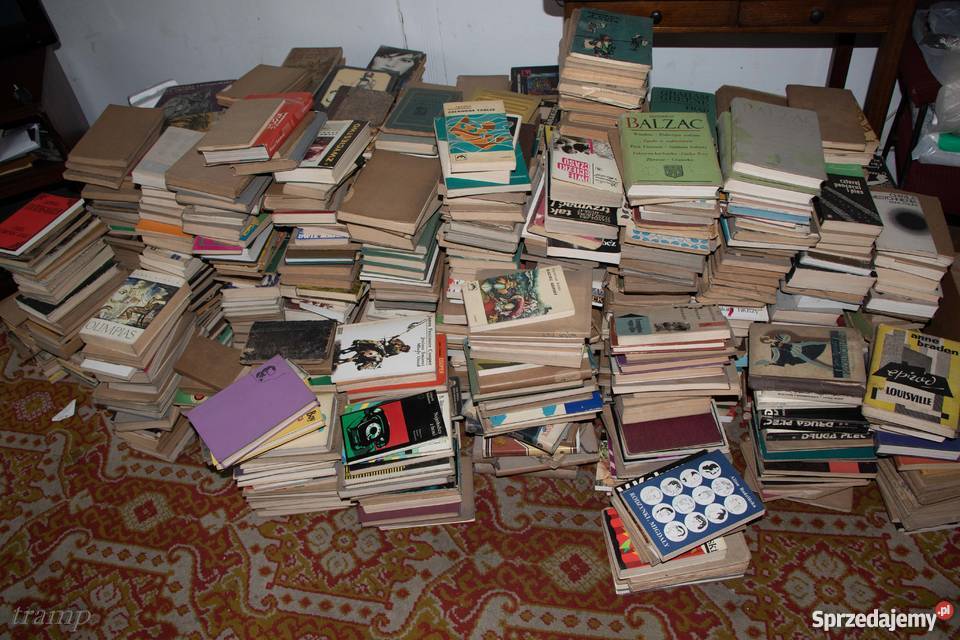 Książki stare sprzedam całość