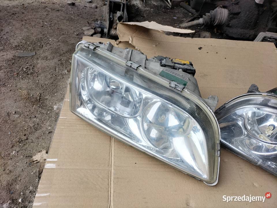 VOLVO S40 V40 XENON KSENON LAMPA PRZÓD PRZEDNIA