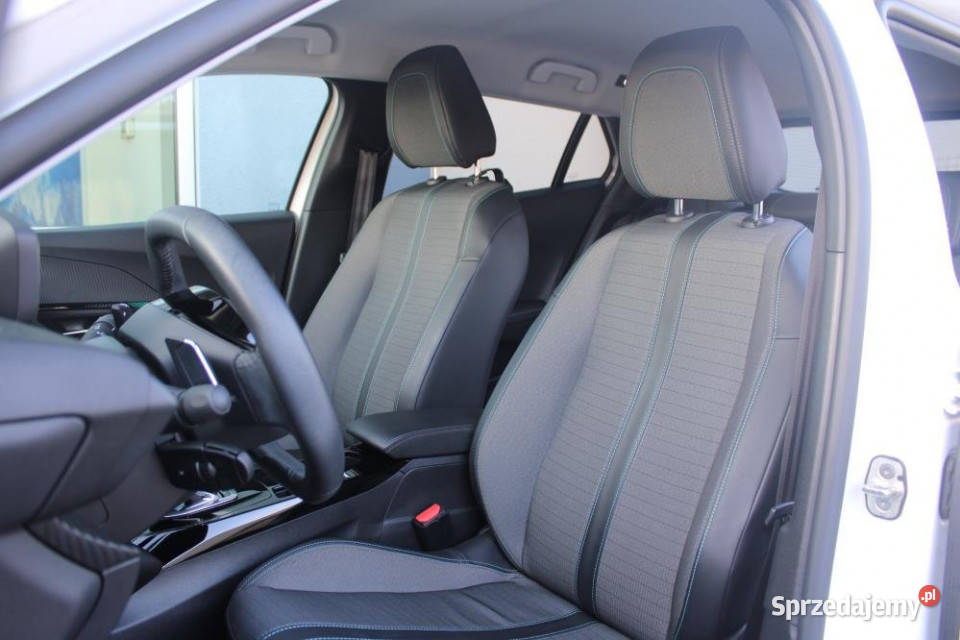 Peugeot 2008 2021r Salon LED 1wł Serwis ASO 3D Kraków