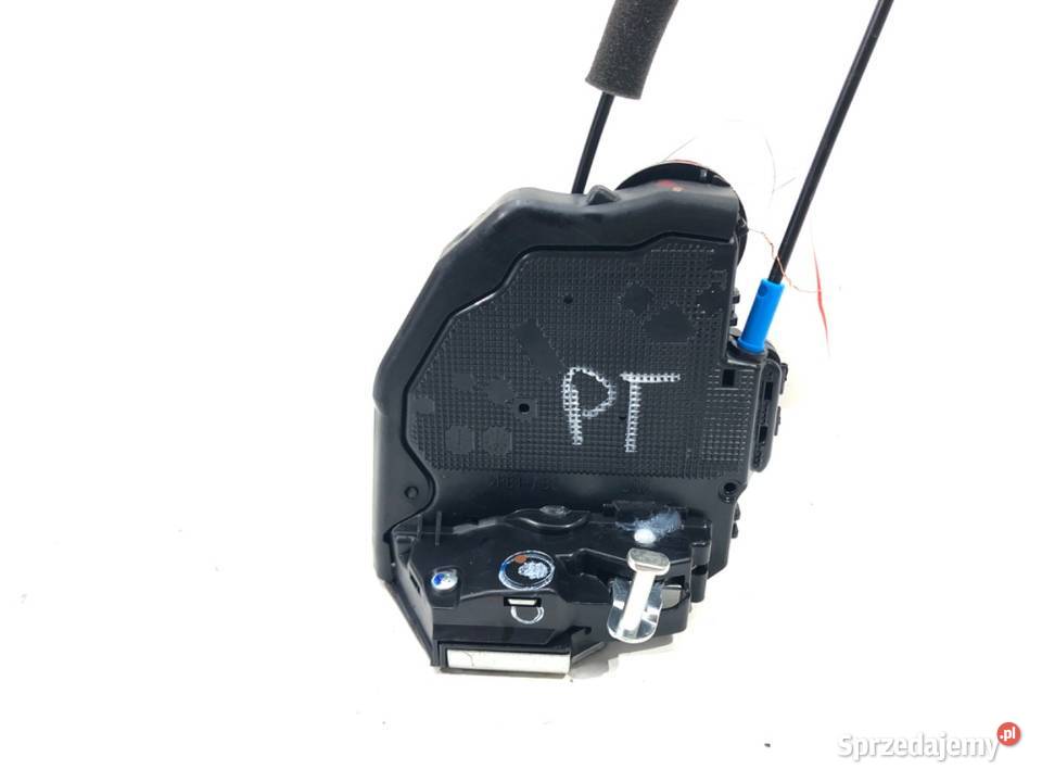 ZAMEK DRZWI PRAWY TYŁ TOYOTA COROLLA E21