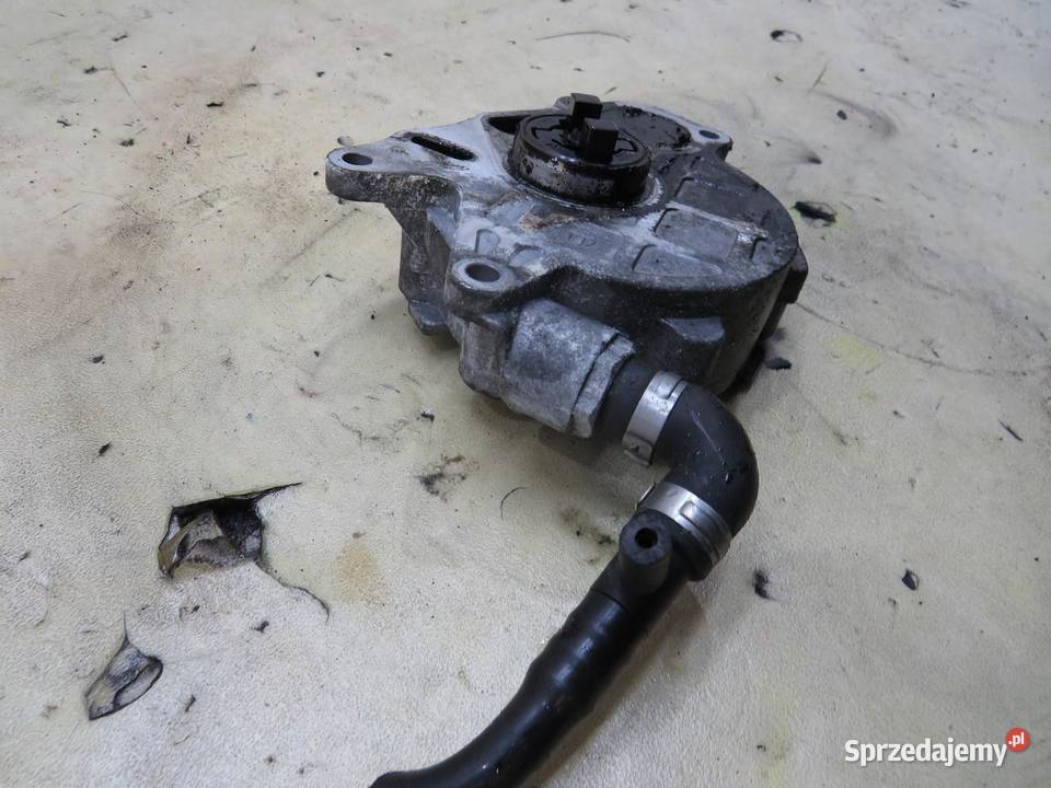 POMPA VACUM VACU AUDI Q5 8R 20 TDI 03L145100 sprzedam