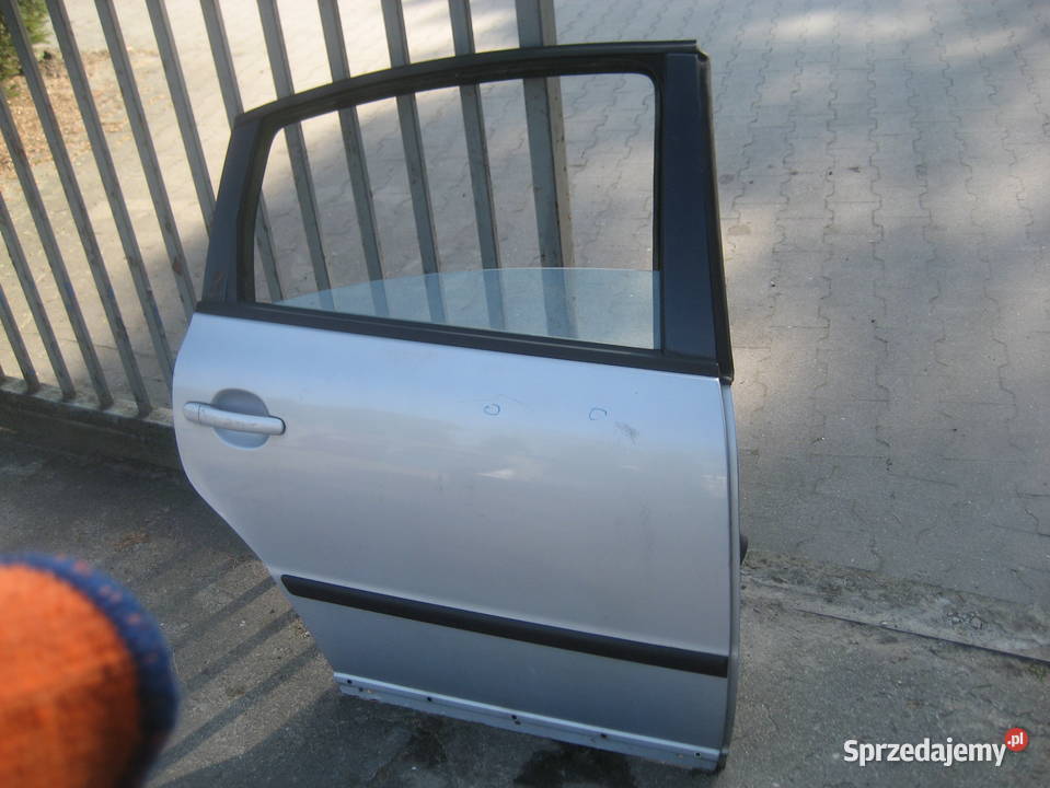 vw passat b5 sedan 9600r drzwi tył prawe