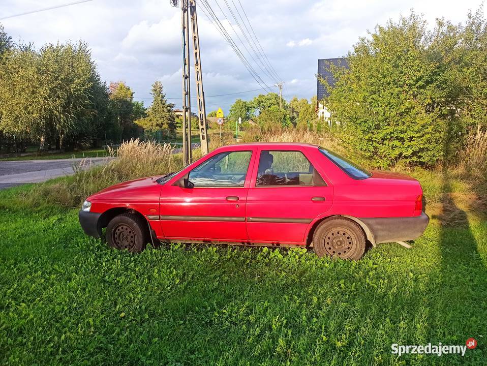 Ford escort sedan mk6 mk7 Bochnia