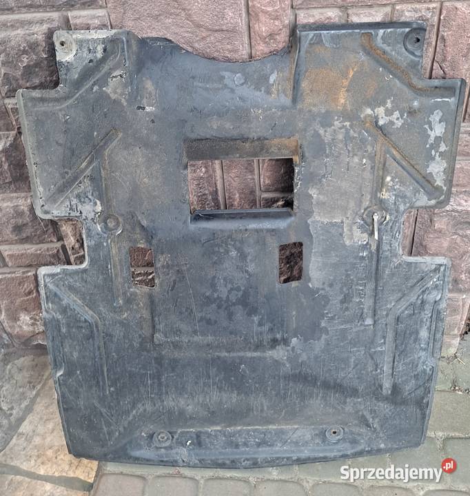 Osłona silnikamercedes 124 Namysłów