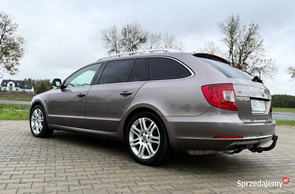 Sprzedam piękną Skodę superb 2 kombi 20 TDI 170 Gózd