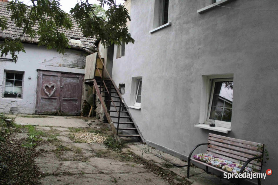 Sprzedam budynek do zaadoptowania na dom Krzanowice