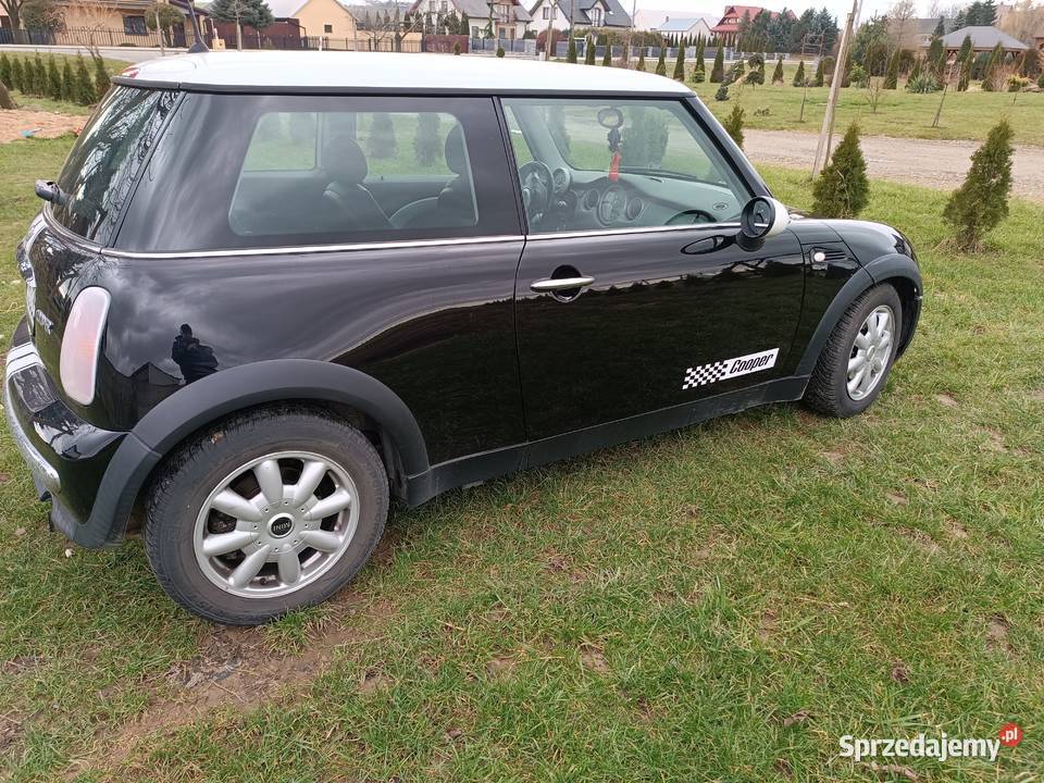 Mini Cooper 16 benzyna 2003r Jadowniki