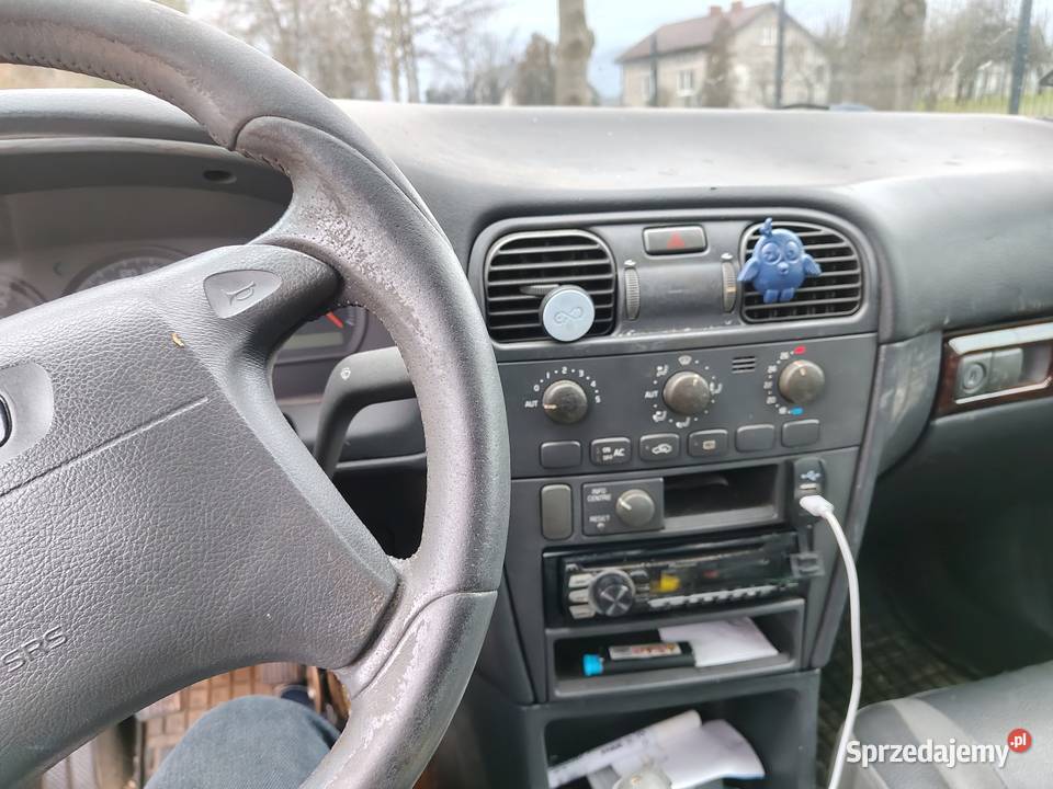 VOLVO S40 sedan 18 Benzyna Gaz S40 sprzedam