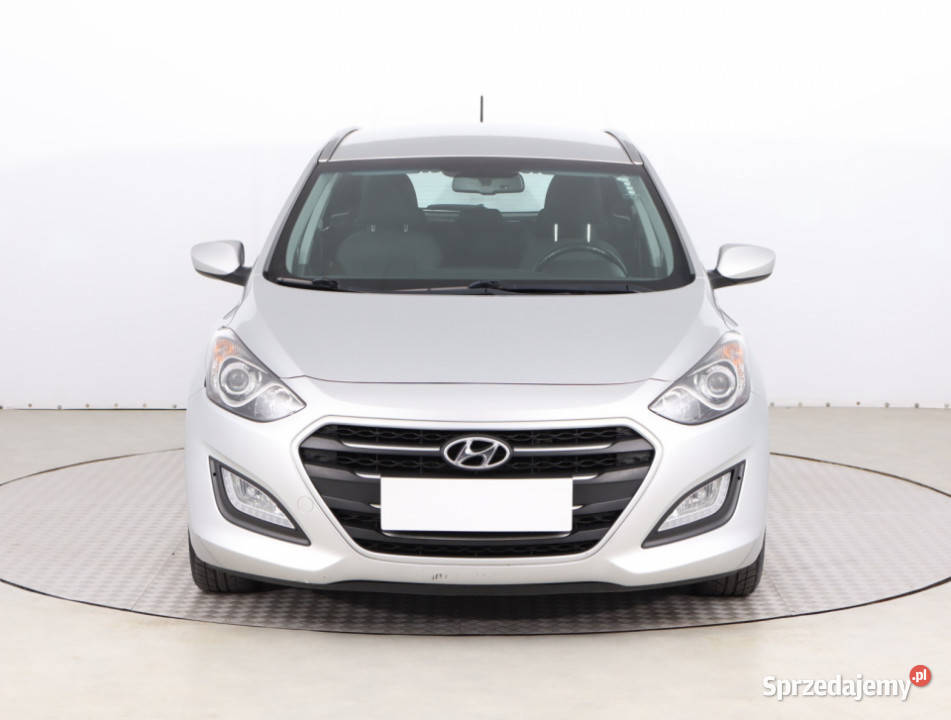 Hyundai i30 16 CRDi 107076km Samochody osobowe Piaseczno