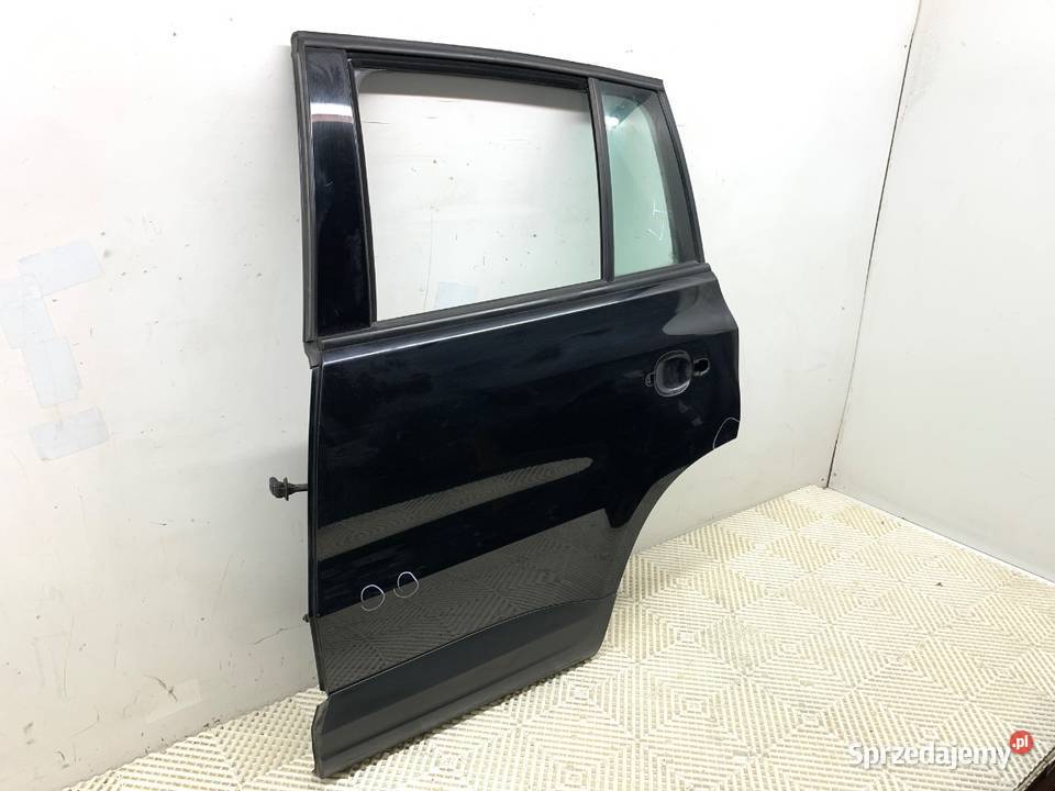 DRZWI LEWY TYŁ VW TIGUAN SUV 0718 Deep Black