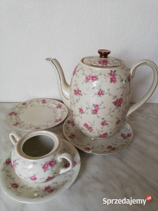 Dzbanek w róże porcelana schumann arzberg Gorlice
